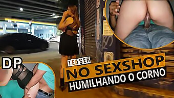 Marido Cornudo Mira A Su Esposa Recibir Sexo Anal De Dos Hombres - Cristina Almeida En Acción